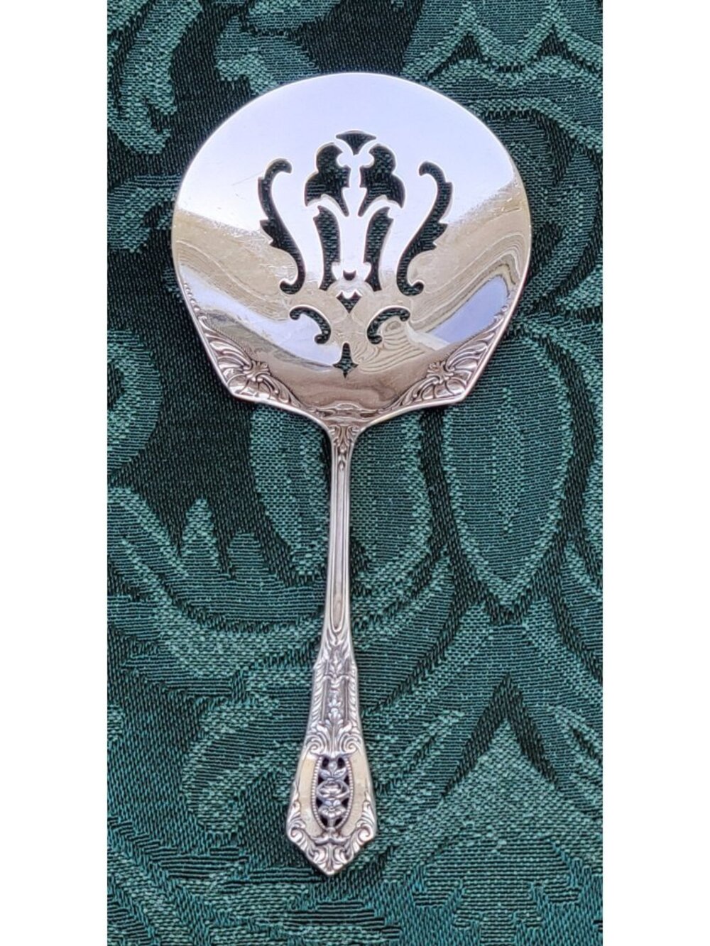 Rose Point Wallace Sterling Silver Bon Bon Server Candy Nut Spoon Pierced